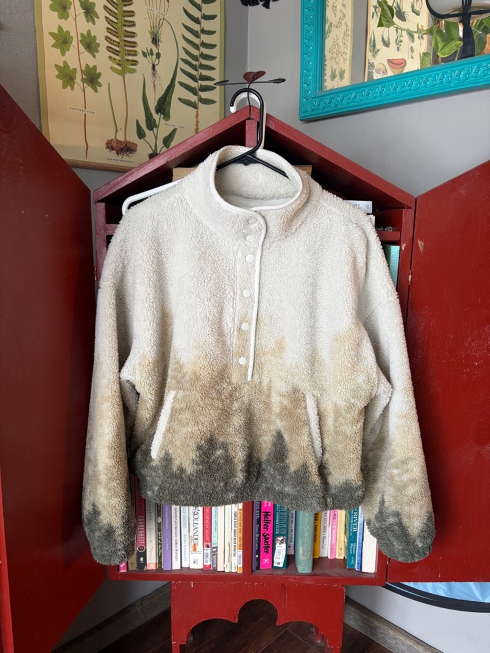 American Eagle Outfitters Ombre Sherpa Pullover in Cream and Brown